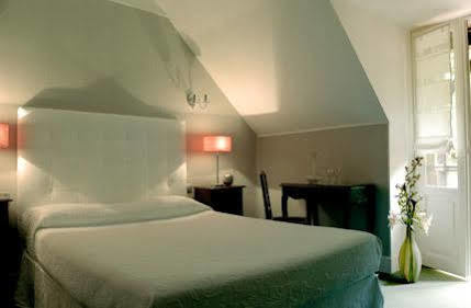 Le Moulin Des Ruats Hotel